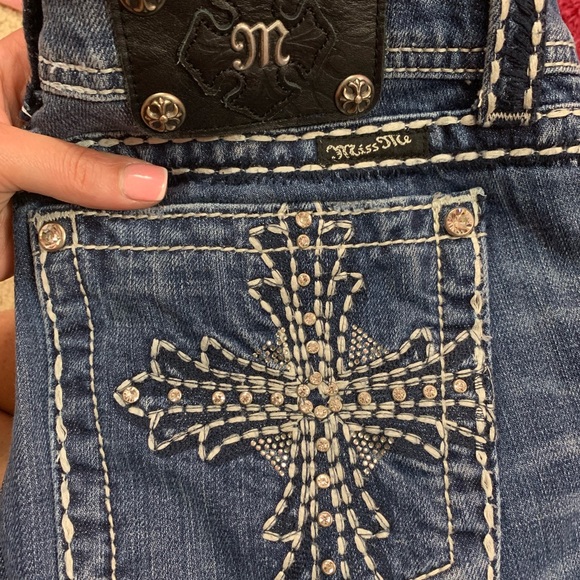 Miss Me Denim - Miss Me Cross Bling Jeans